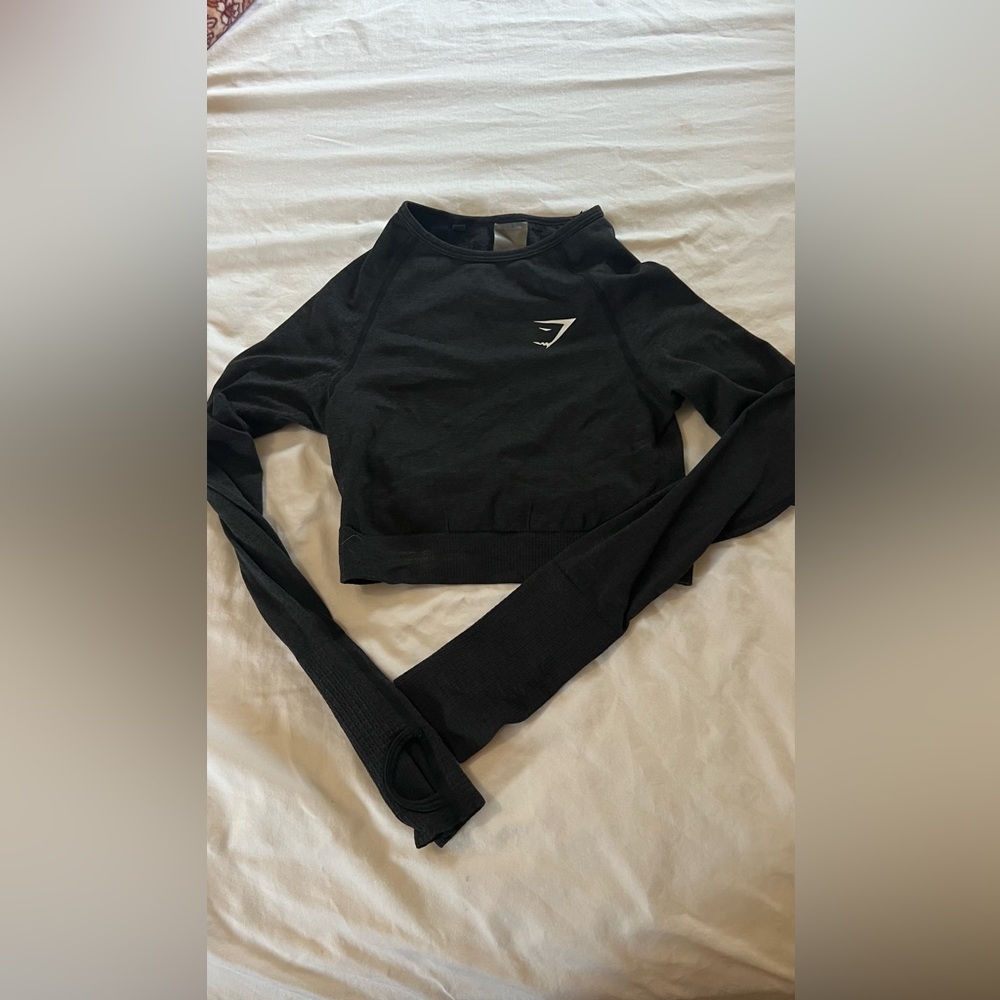 Gymshark Black Fitted Crop Hoodie